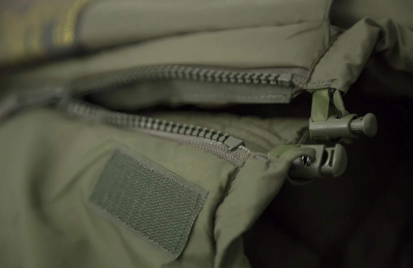 Carinthia Defence 4 Sac de couchage M, olive 7 Carinthia Defence 4 Sac de couchage M, olive – Image 5