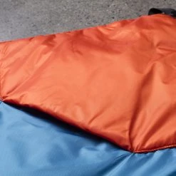 Klymit Versa Couverture de survie, orange/bleu -Sacs de couchage Soldes klymit versa decke blue orange 5