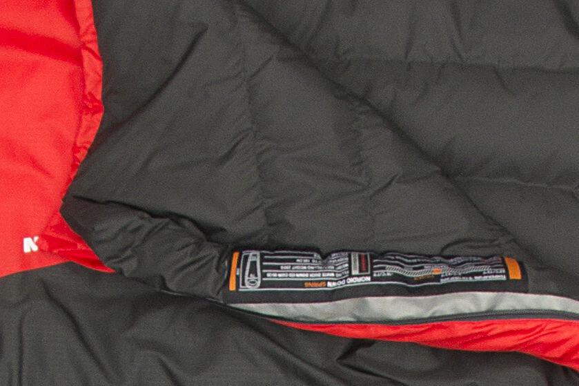 Mammut Nordic Down Spring Sac de couchage 195cm, noir/rouge 5 Mammut Nordic Down Spring Sac de couchage 195cm, noir/rouge – Image 3