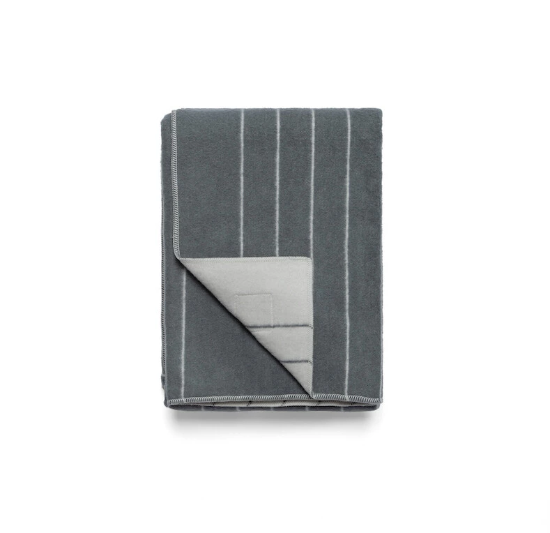 Rumpl Merino Softwool Blanket Throw, gris 4 Rumpl Merino Softwool Blanket Throw, gris – Image 2