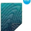 Rumpl Original Puffy Printed Couverture de survie 1 Personne Adolescents, Bleu pétrole/bleu -Sacs de couchage Soldes rumpl original puffy printed blanket 1 person kids junior cascade fade 1