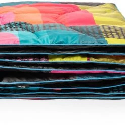 Rumpl Printed Nanoloft Puffy Couverture 1 personne, noir/Multicolore 7 Rumpl Printed Nanoloft Puffy Couverture 1 personne, noir/Multicolore -Sacs de couchage Soldes rumpl printed nanoloft puffy blanket 1 person chromatic voyage jessie katey 2 1