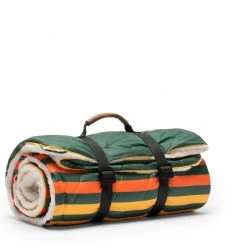 Rumpl Printed Sherpa Puffy Blanket 1 Person, olive/Multicolore -Sacs de couchage Soldes rumpl printed sherpa puffy blanket 1 person forest rays 3